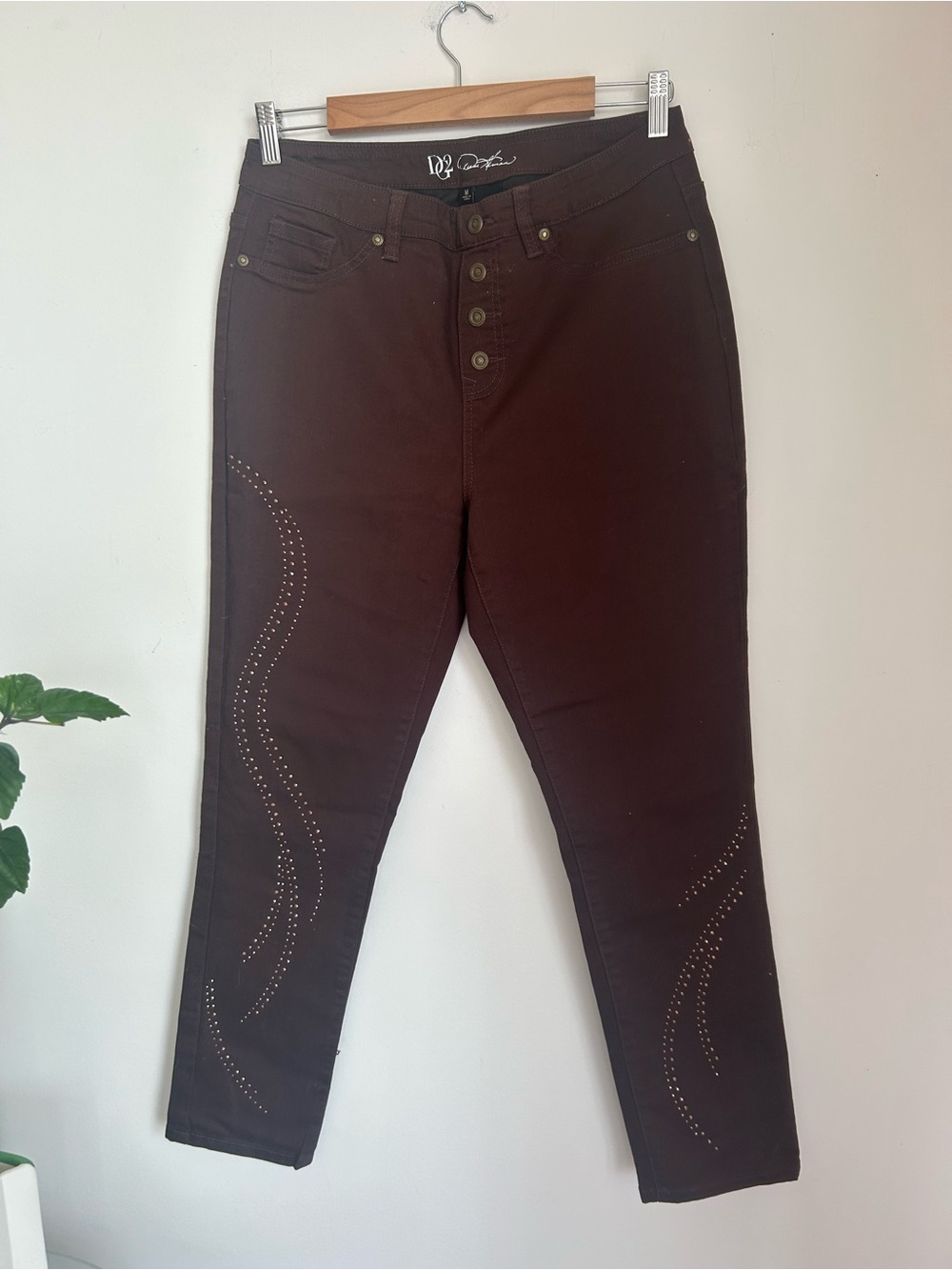 Brown Women's Slim High-Rise Jeans with Stud Detail